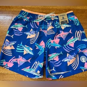 NTW Mens Chubbies 5.5” The Daddy Sharks Classic Swim Trunks - Medium